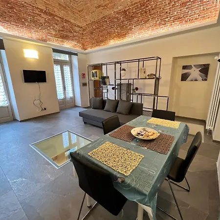 Sweet-apt Per Famiglie E Coppie In Centro A Lägenhet